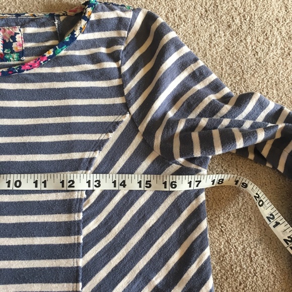 ANTHROPOLOGIE Postmark fairly striped floral tunic - Picture 8 of 8